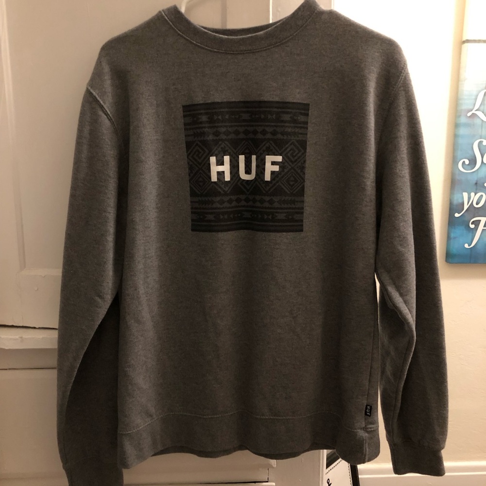 HUF CREWNECK